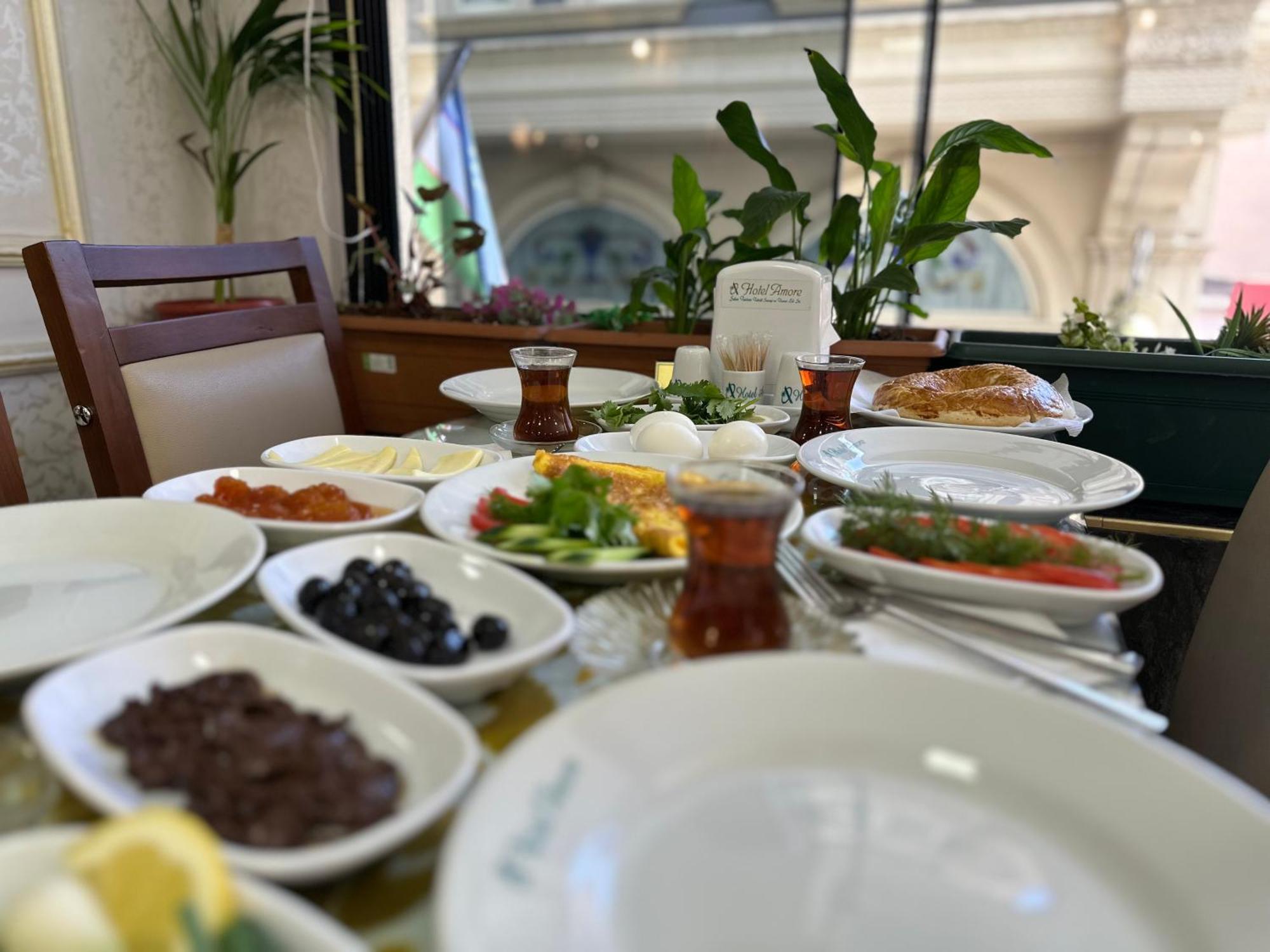 Amore Hotel Истанбул Екстериор снимка