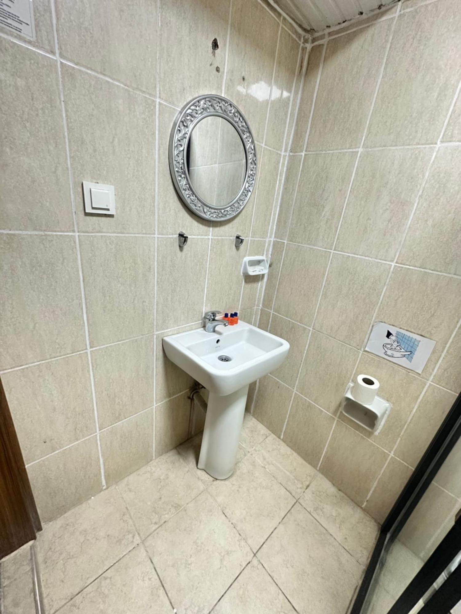 Amore Hotel Истанбул Екстериор снимка